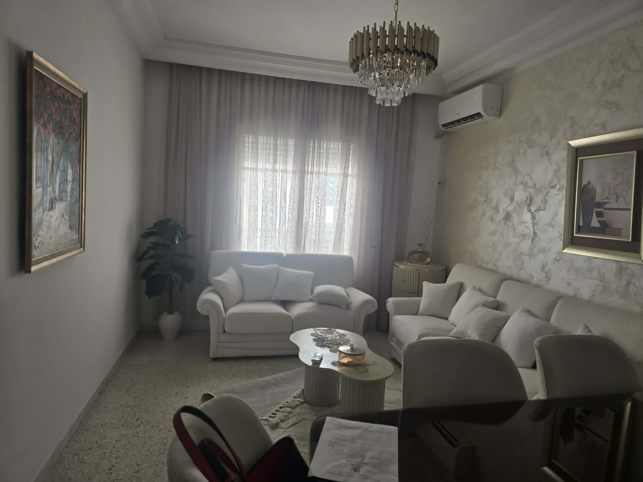 Le Bardo&nbsp;Le Bardo&nbsp;Vente&nbsp;Appart. 4 pi�ces&nbsp;Un appartement en bon �tat � ras tabia bardo 2