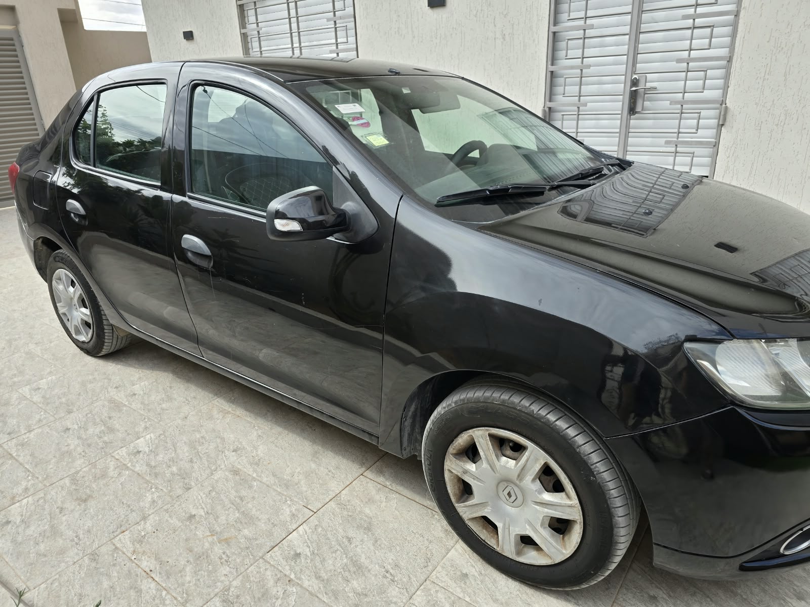 Sakiet Ezzit&nbsp;Sakiet Ezzit&nbsp;Renault&nbsp;Symbol&nbsp;Renault symbol 2