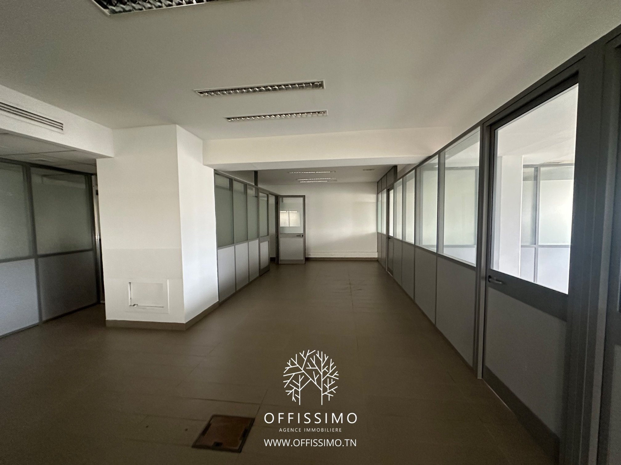 La Marsa&nbsp;Berge Du Lac&nbsp;Bureaux & Commerces&nbsp;Bureau&nbsp;Bureau professionnel disponible au 3 �tage