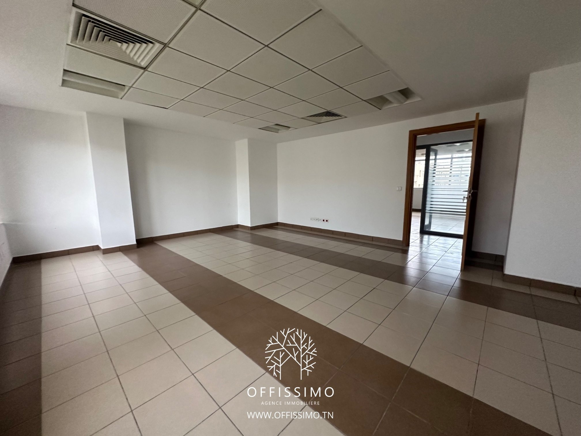 La Marsa&nbsp;Berge Du Lac&nbsp;Bureaux & Commerces&nbsp;Bureau&nbsp;Bureau disponible grand espace professionnel