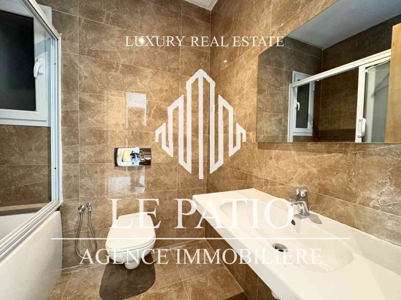 La Marsa&nbsp;Berge Du Lac&nbsp;Location&nbsp;Appart. 4 pi�ces&nbsp;Appartement s3 vue sur le lac