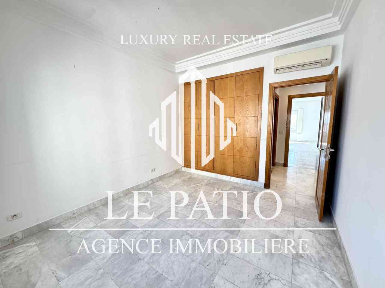 La Marsa&nbsp;Berge Du Lac&nbsp;Location&nbsp;Appart. 4 pi�ces&nbsp;Appartement s3 vue sur le lac