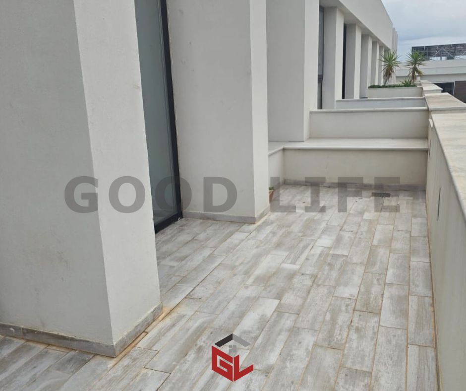Ain Zaghouan&nbsp;Jardins de Carthage&nbsp;Vente&nbsp;Autre&nbsp;Bureau de standing avec terrasse de 46 m