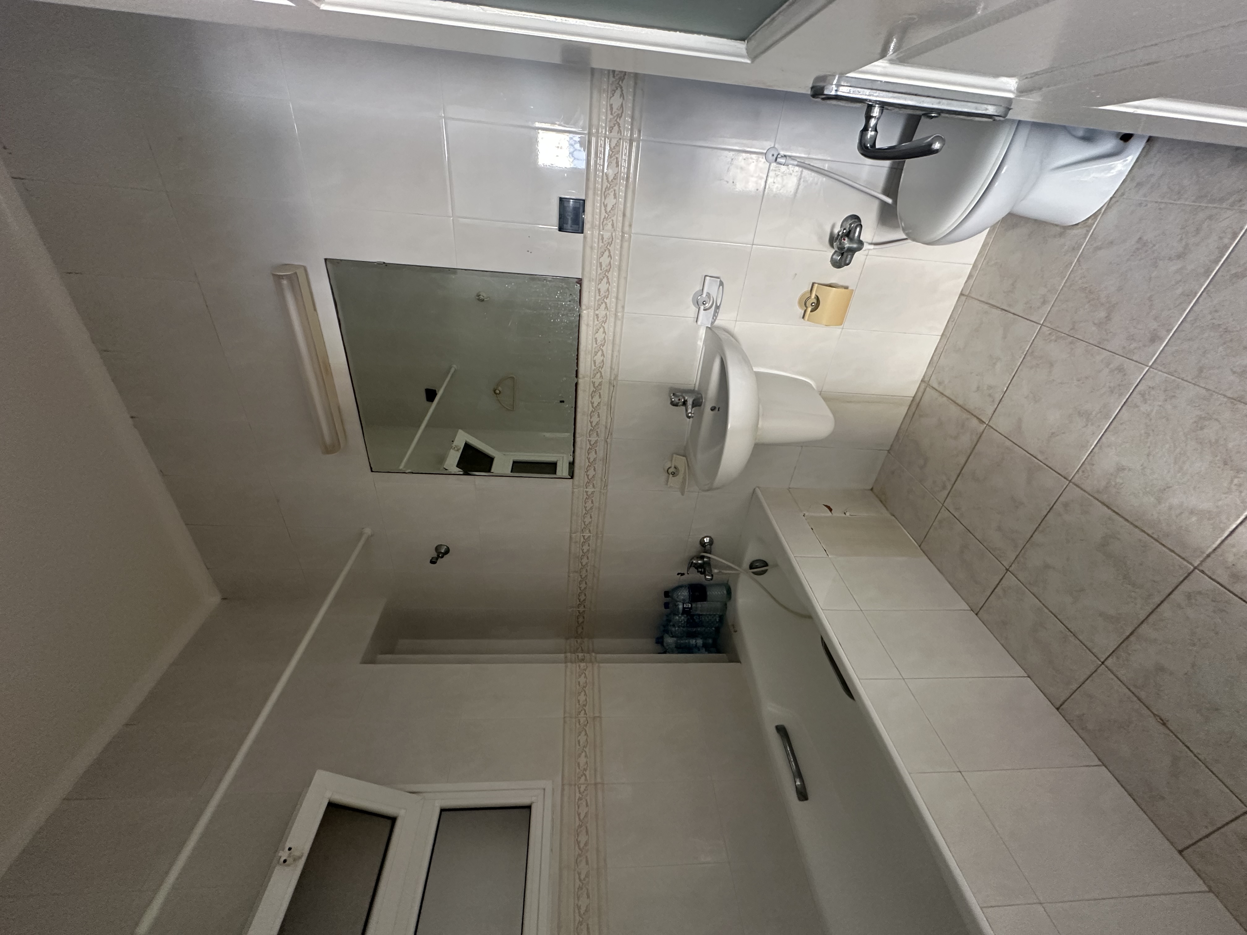 Hammam Sousse&nbsp;Cite De La Plage 1&nbsp;Location&nbsp;Appart. 4 pi�ces&nbsp;Spacieux rez de chauss�e