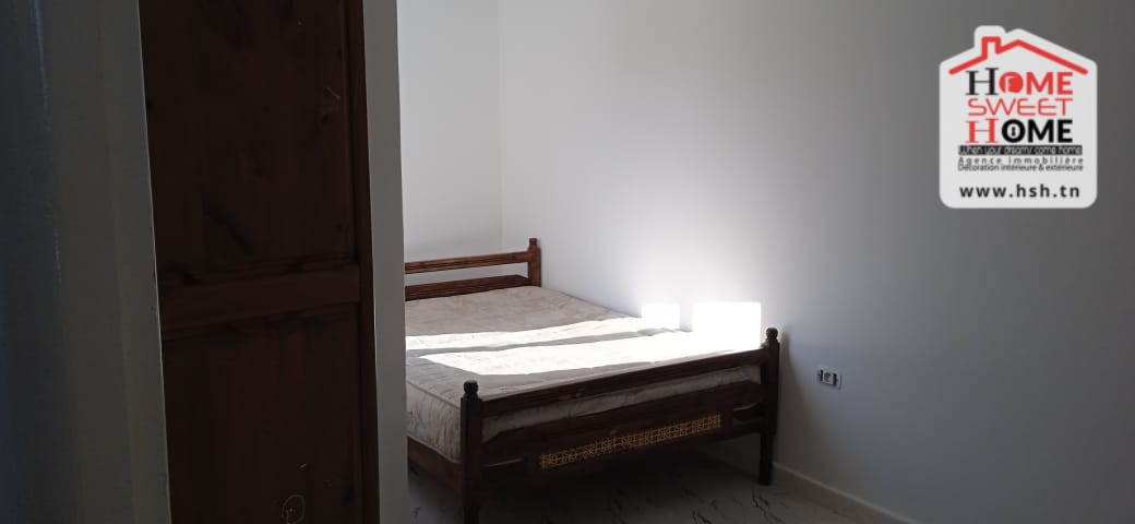 Carthage&nbsp;Salambo&nbsp;Location&nbsp;Appart. 1 pi�ce&nbsp;Etage de villa ayette � carthage salambo