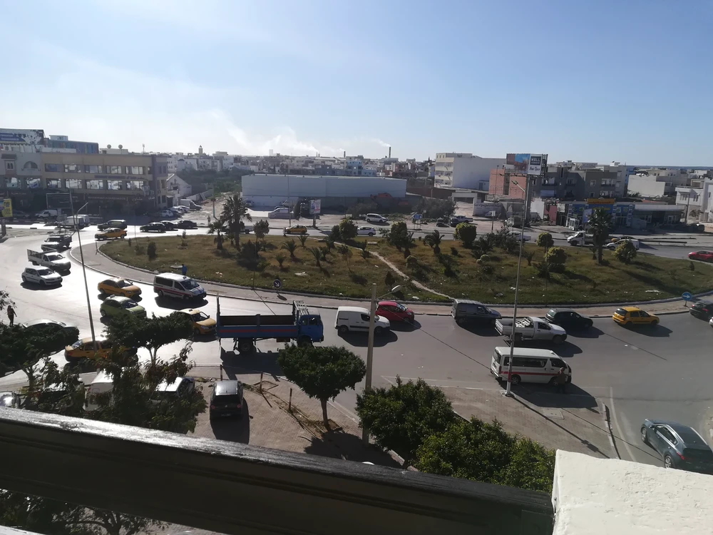 Sousse Jaouhara&nbsp;Sahloul&nbsp;Location&nbsp;Appart. 4 pi�ces&nbsp;Bureau spacieux � sahloul 1