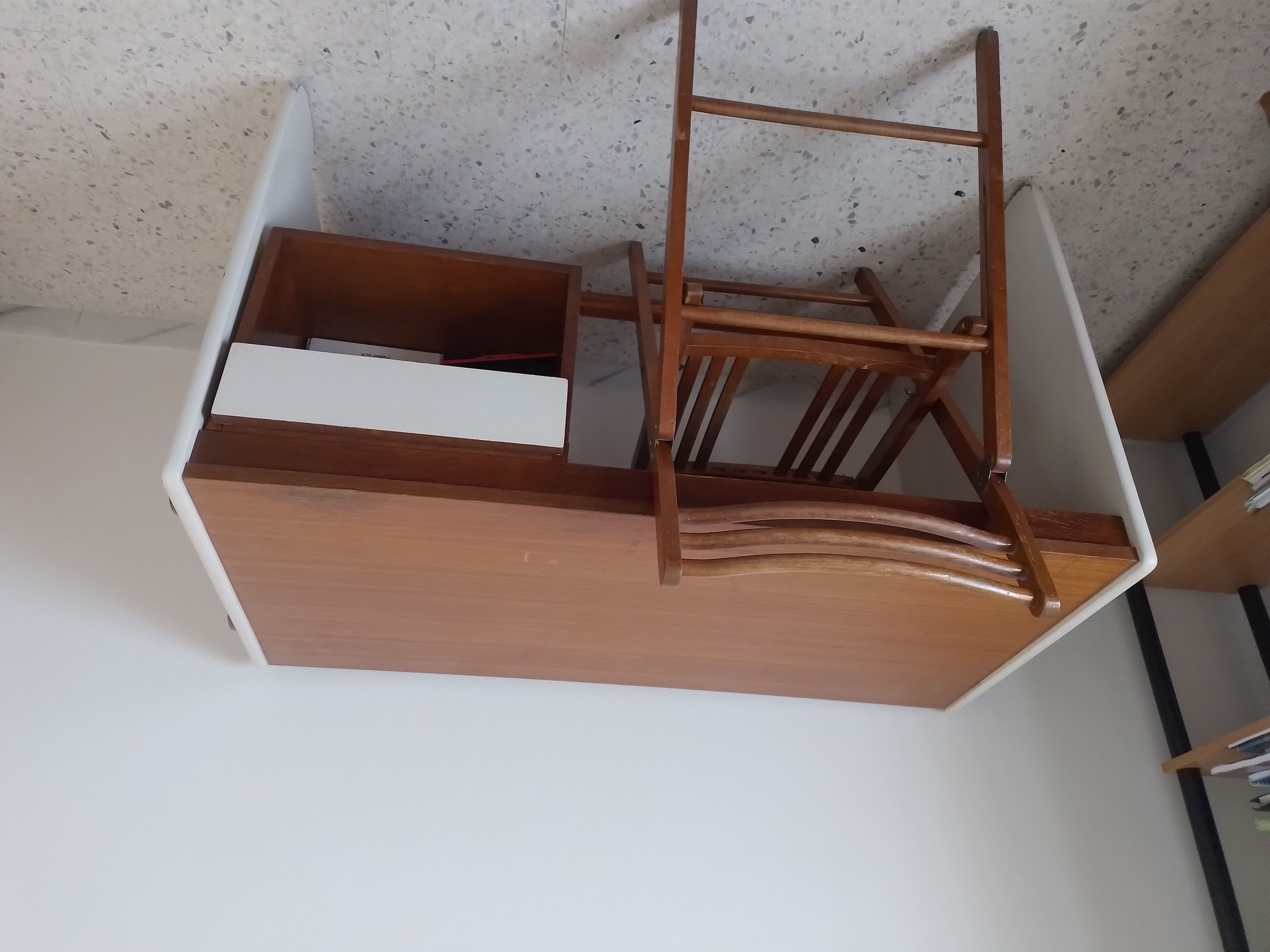 Cite El Khadra&nbsp;Cite Jardins&nbsp;Chambres � coucher&nbsp;Lits&nbsp;Lits avec tables de nuit et bureaux