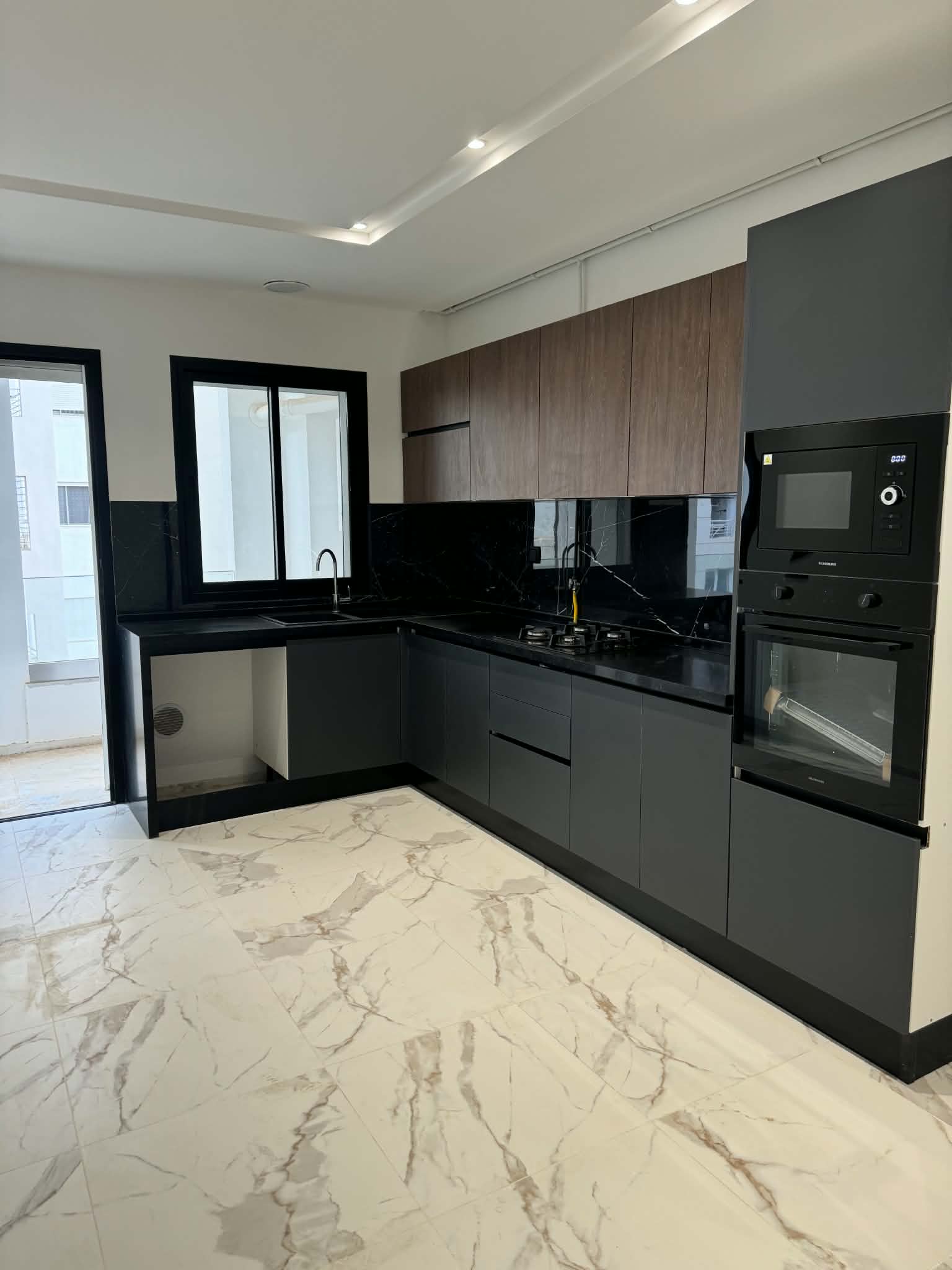 Ain Zaghouan&nbsp;Jardins de Carthage&nbsp;Location&nbsp;Appart. 3 pi�ces&nbsp;Super appartement s2  neuf au jardin de carthage