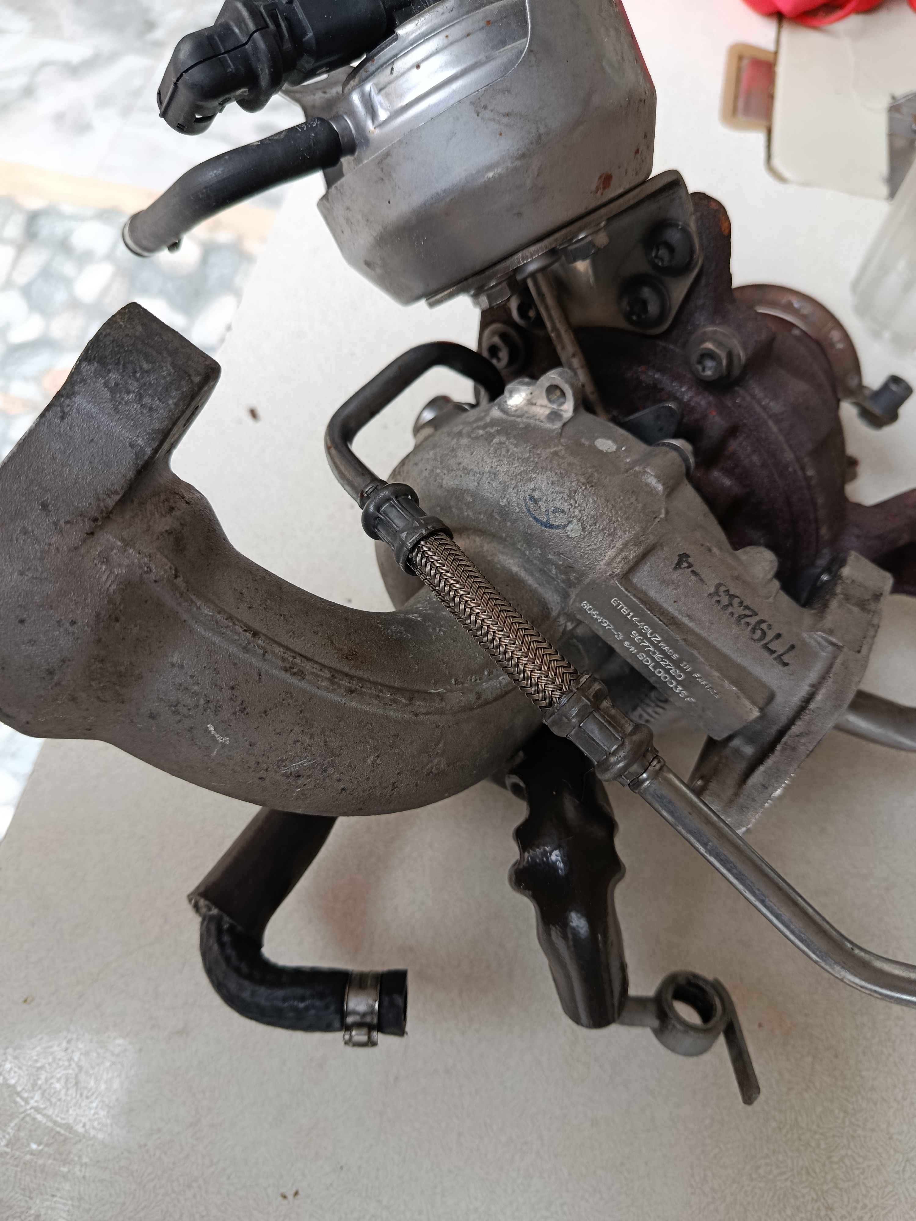 Jendouba&nbsp;Cite Cnrps&nbsp;Pi�ces D�tach�es&nbsp;Autres Pi�ces Auto&nbsp;Plusieurs turbos d'origine 23286341