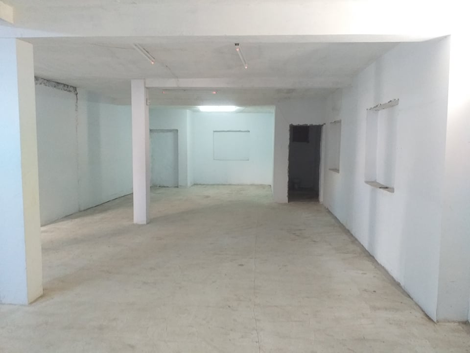 La Soukra&nbsp;La Soukra&nbsp;Bureaux & Commerces&nbsp;Autre&nbsp;D�pot rdc la soukra