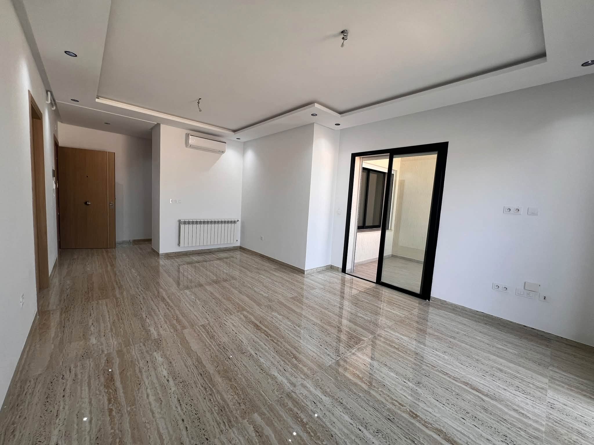 La Soukra&nbsp;La Soukra&nbsp;Location&nbsp;Appart. 4 pi�ces&nbsp;Splus3 haut standing la soukra