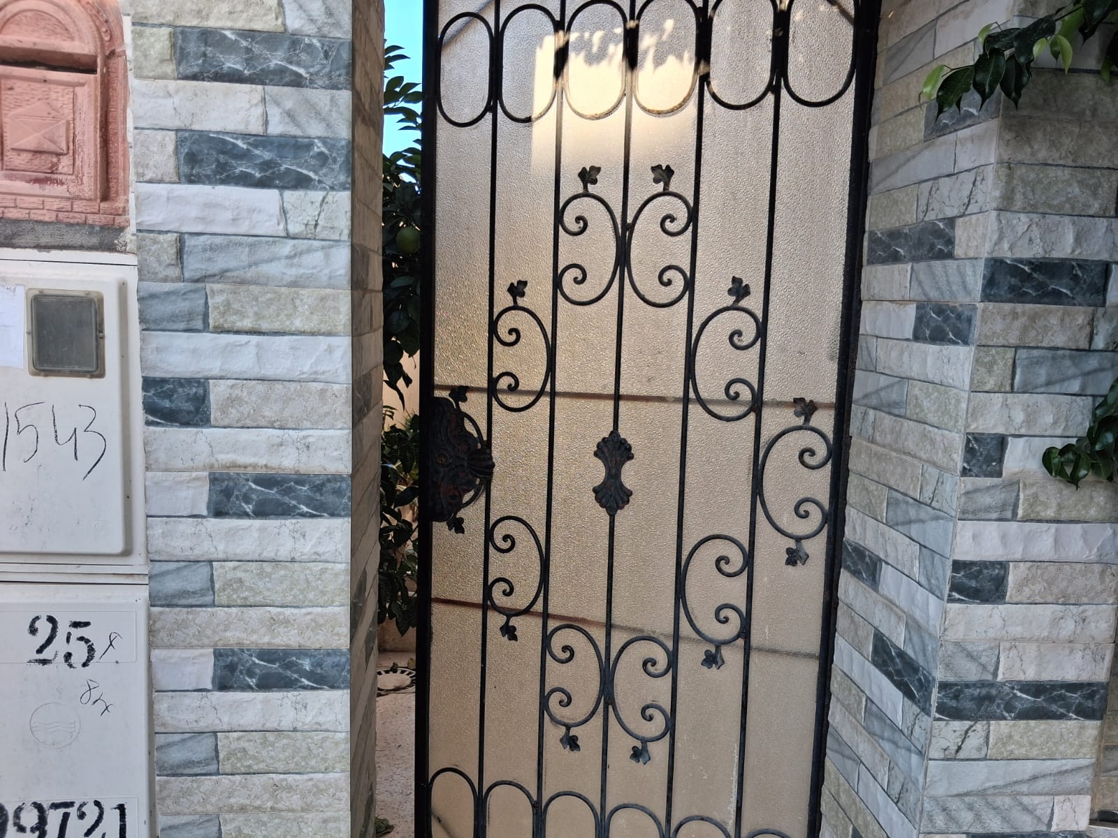 Raoued&nbsp;Cite Ennkhilet&nbsp;Location&nbsp;Appart. 2 pi�ces&nbsp;Jolie maison