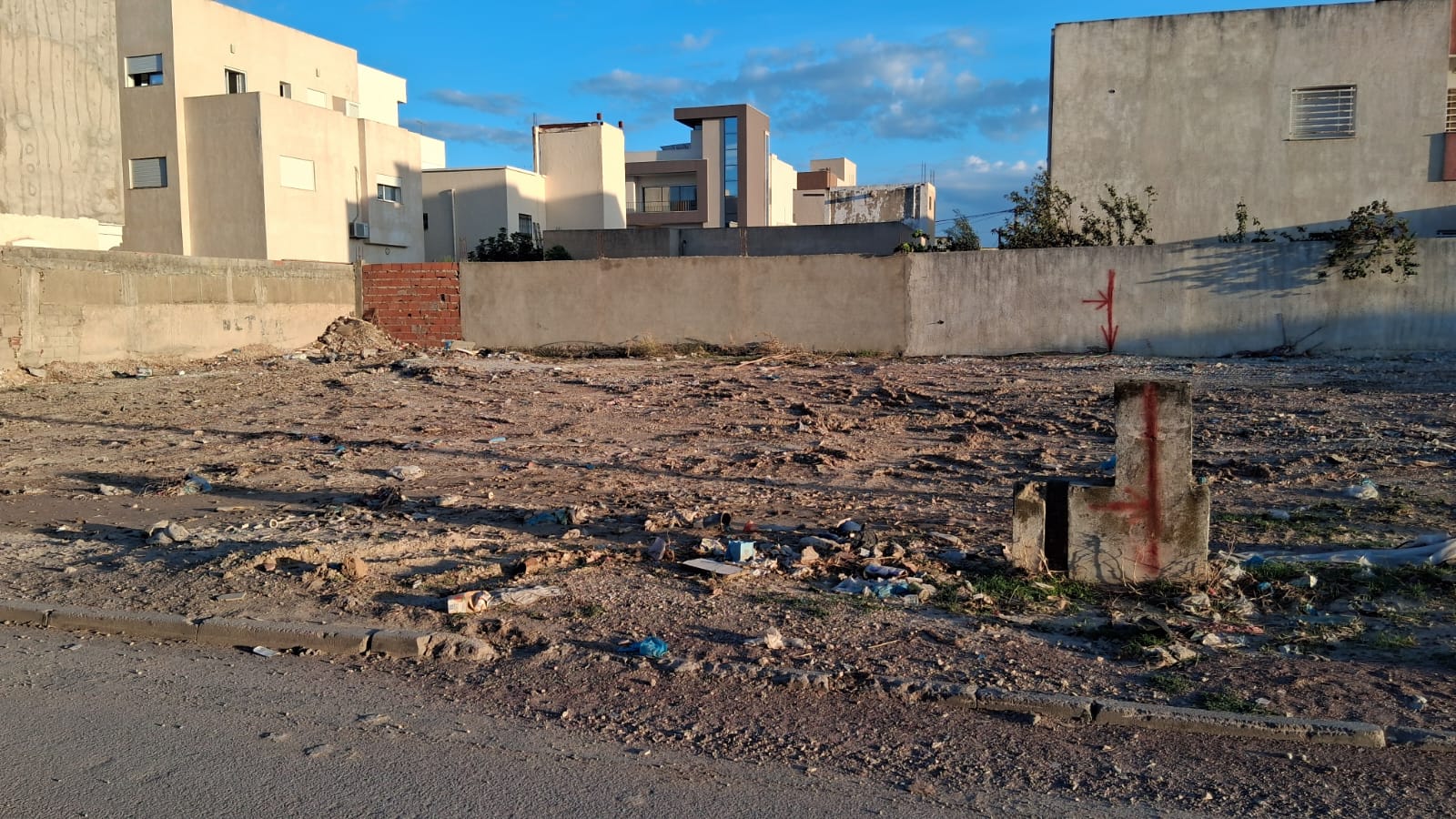 Raoued&nbsp;Cite Essahafa&nbsp;Terrain&nbsp;Terrain nu&nbsp;Raoued essahafa vnt ter 400m2