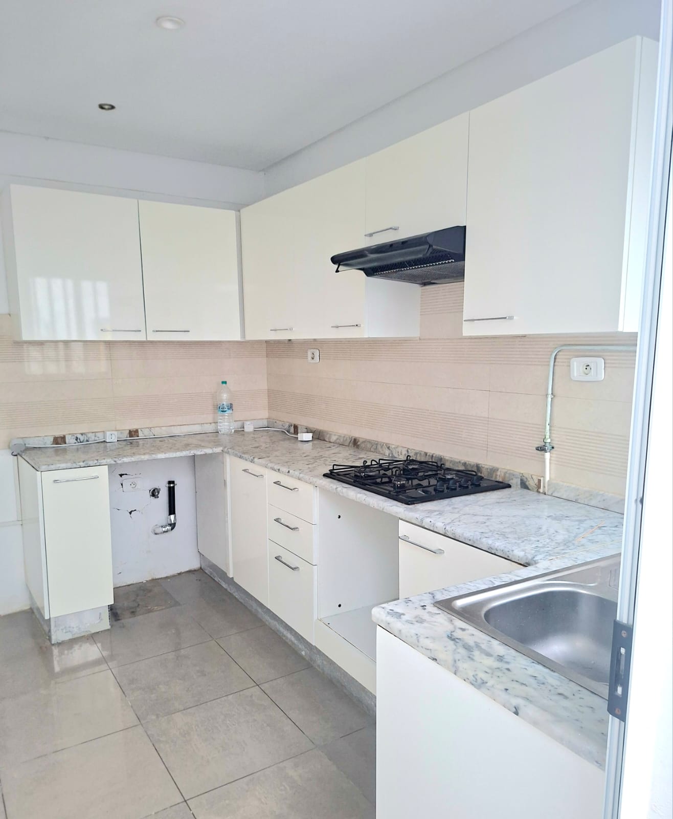 La Marsa&nbsp;Marsa Safsaf&nbsp;Location&nbsp;Appart. 2 pi�ces&nbsp;Rez de chauss�e � marsa r�sidence