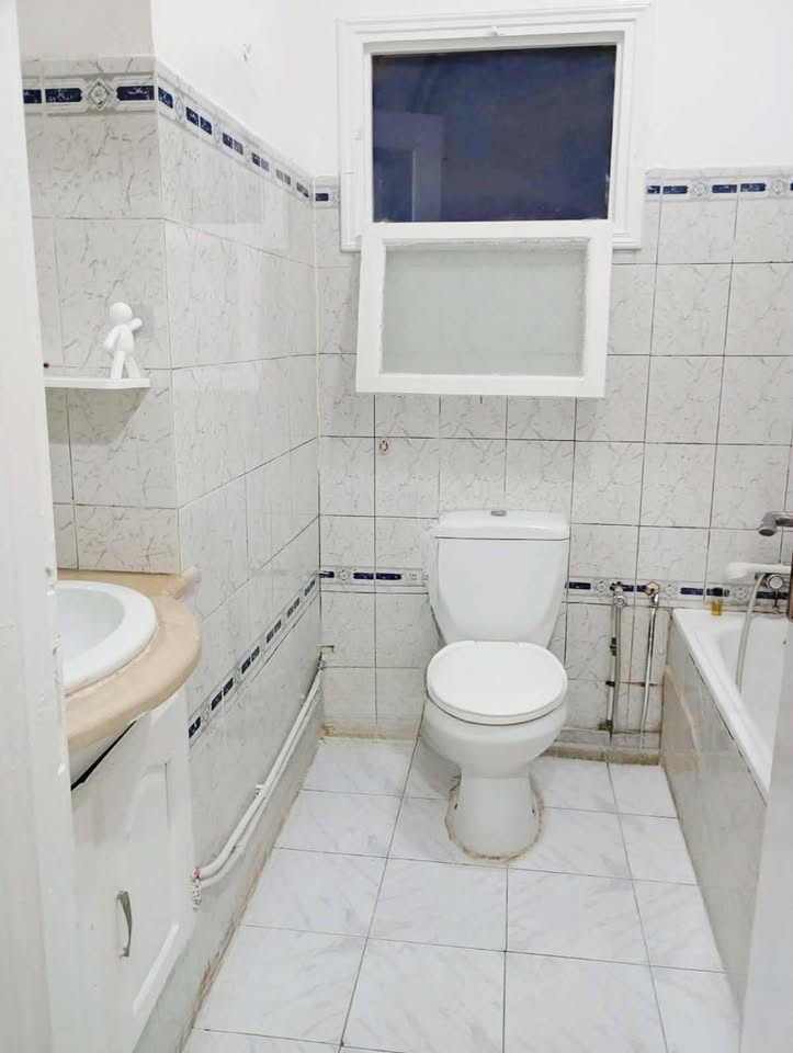 Raoued&nbsp;Cite Ennkhilet&nbsp;Location&nbsp;Appart. 2 pi�ces&nbsp;Salon et chambre