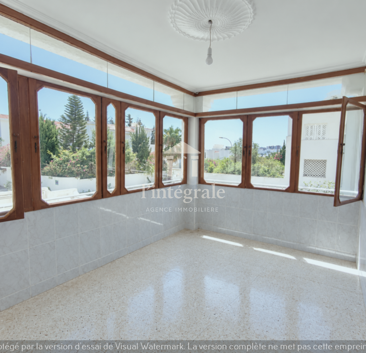 Ariana Ville&nbsp;Cite Ennasr 2&nbsp;Location&nbsp;Maisons&nbsp;�tage d'une villa s4