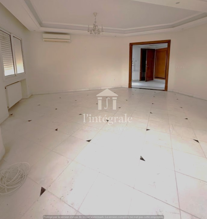 Ariana Ville&nbsp;Cite Ennasr 2&nbsp;Location&nbsp;Appart. 4 pi�ces&nbsp;Appartement s3 de  haut standing