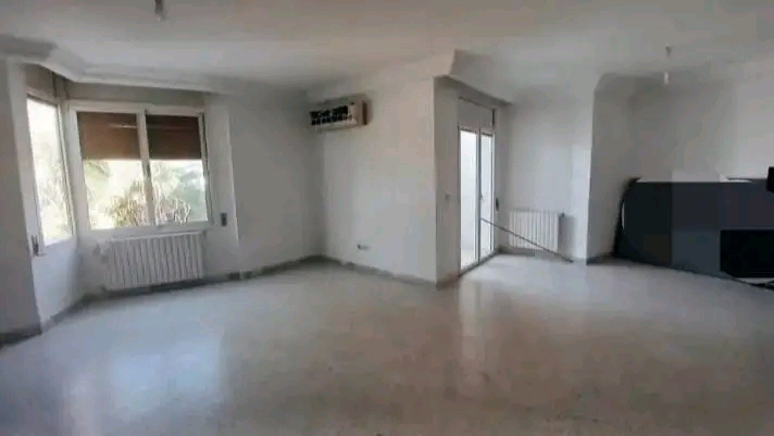 Ariana Ville&nbsp;Cite Ennasr 2&nbsp;Location&nbsp;Duplex&nbsp;Duplex s 3 cit� nasr