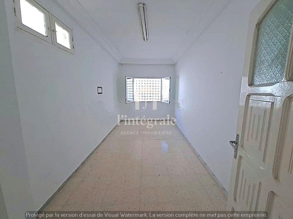 El Menzah&nbsp;El Menzah 9&nbsp;Location&nbsp;Appart. 2 pi�ces&nbsp;S1 rdc d'une villa