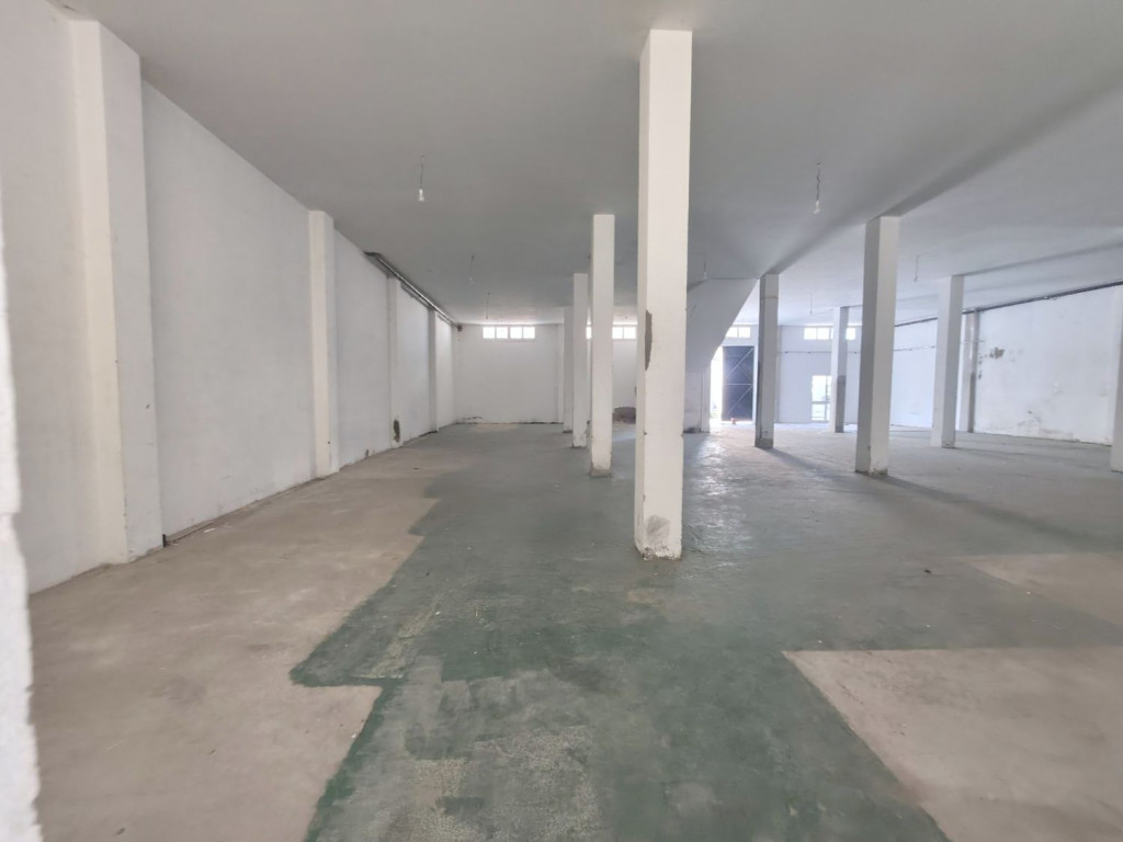 El Mourouj&nbsp;Bir El Kassaa&nbsp;Bureaux & Commerces&nbsp;Fond de Commerce&nbsp;D�p�t de 500 m � � el mourouj 5