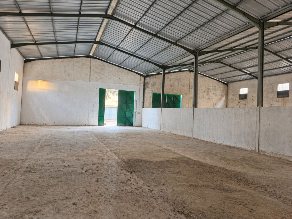 Ben Arous&nbsp;Ben Arous&nbsp;Bureaux & Commerces&nbsp;Fond de Commerce&nbsp;D�p�t de 1 00 m � � naassen