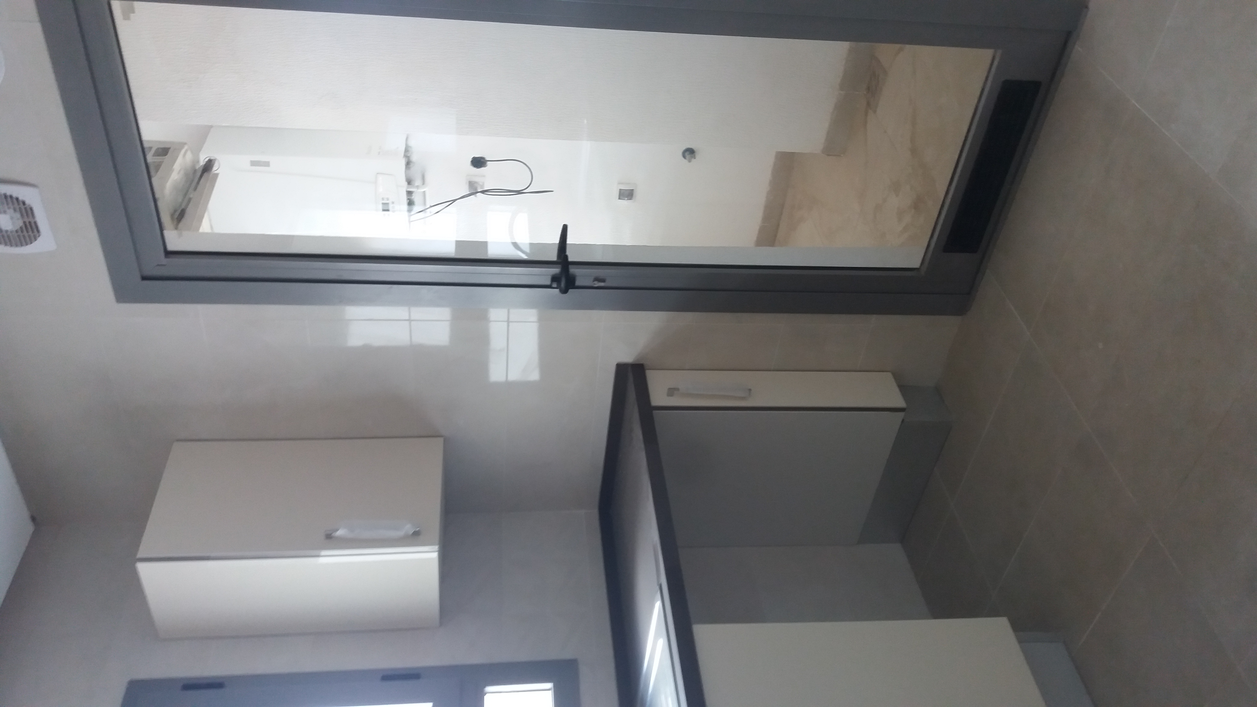La Soukra&nbsp;La Soukra&nbsp;Location&nbsp;Appart. 2 pi�ces&nbsp;S1 haut standing
