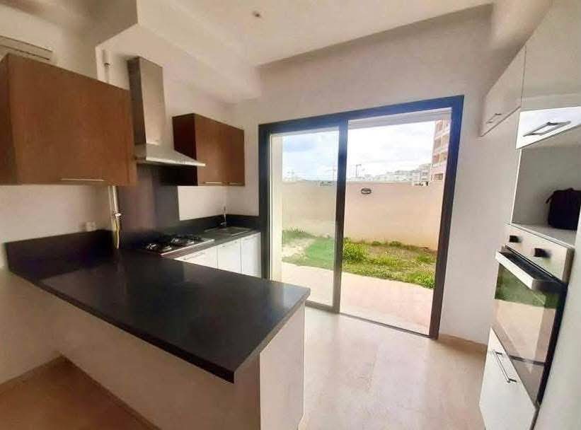 Ariana Ville&nbsp;Cite Ennasr 2&nbsp;Vente&nbsp;Appart. 3 pi�ces&nbsp;S2 avec jardin au rdc 450 md