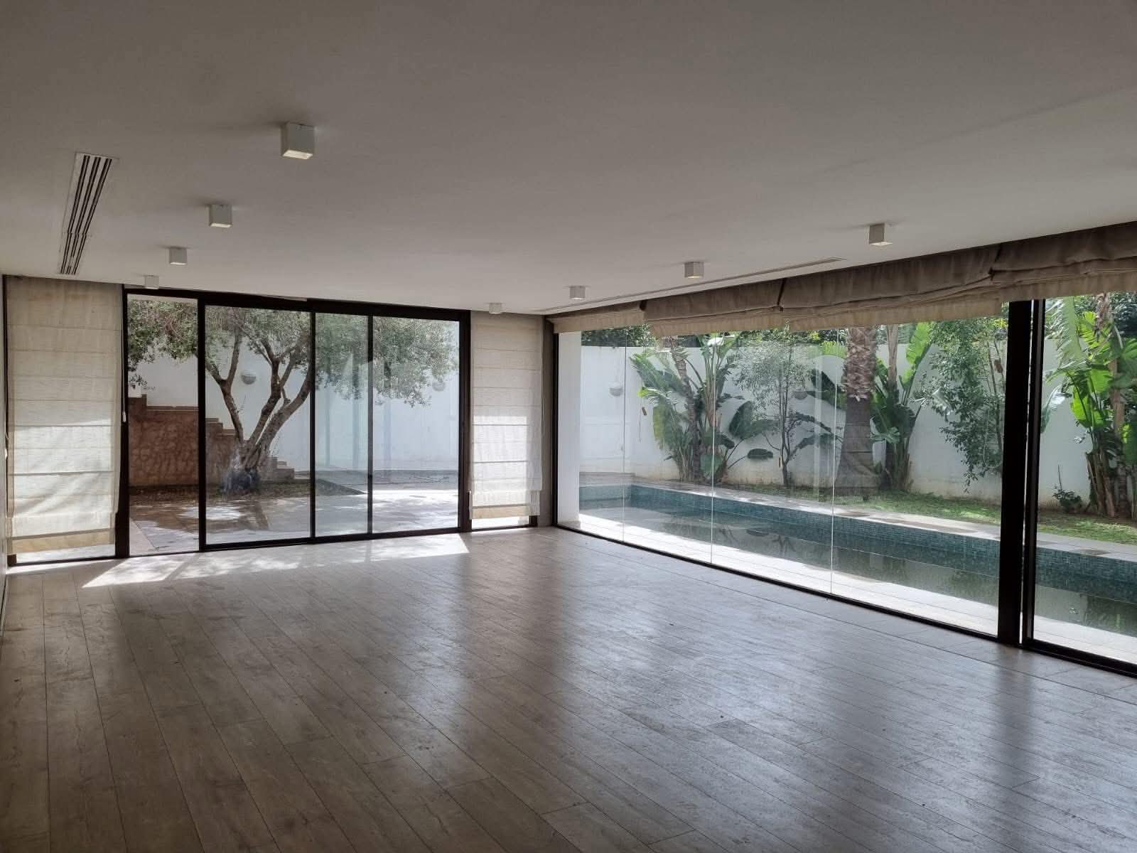El Menzah&nbsp;El Menzah 1&nbsp;Vente&nbsp;Maisons&nbsp;Villa avec piscine menzah 1