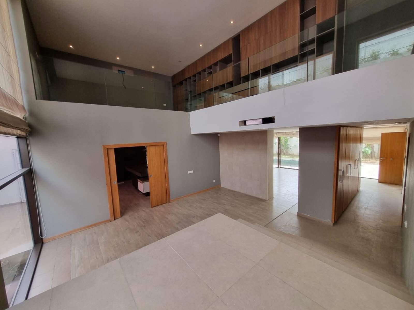 El Menzah&nbsp;El Menzah 1&nbsp;Vente&nbsp;Maisons&nbsp;Villa avec piscine menzah 1