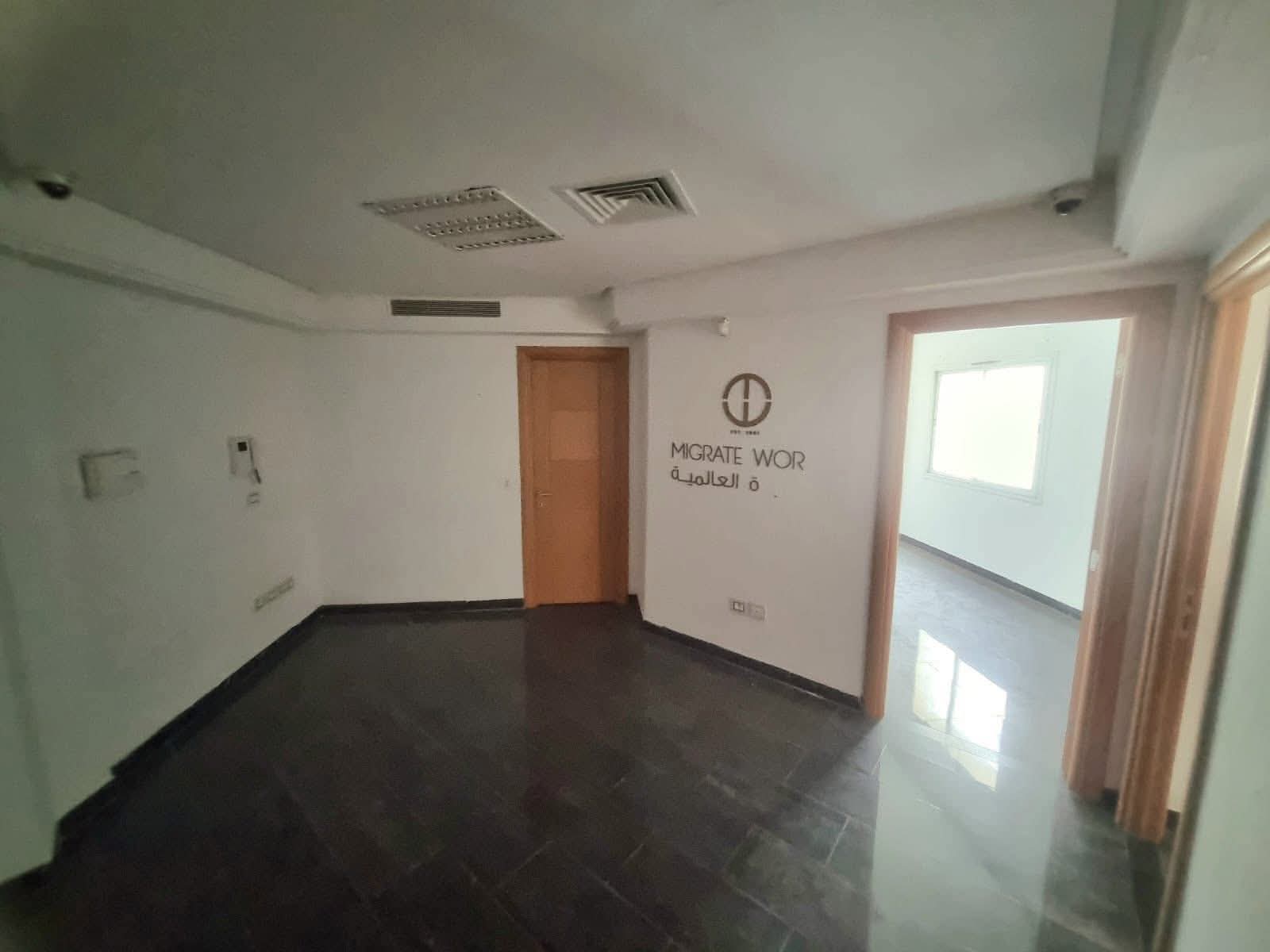 La Marsa&nbsp;Berge Du Lac&nbsp;Bureaux & Commerces&nbsp;Bureau&nbsp;Bureau h1 450 md