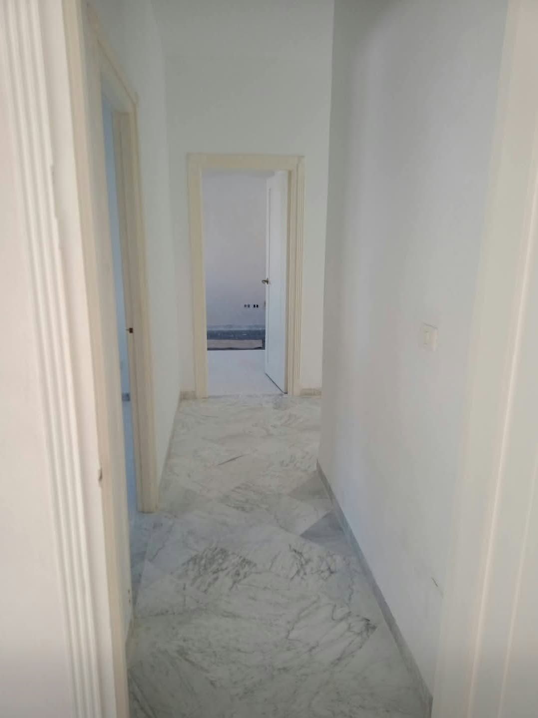 La Soukra&nbsp;La Soukra&nbsp;Location&nbsp;Appart. 4 pi�ces&nbsp;S3 a soukra c�t� monoprix et kiabi