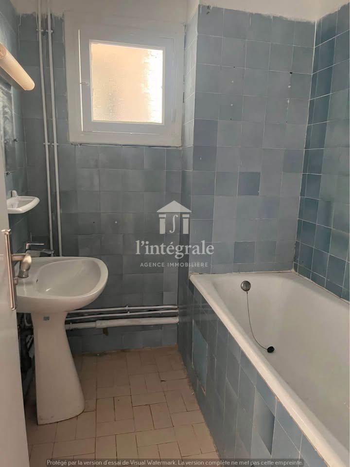 Ariana Ville&nbsp;El Menzah 7&nbsp;Location&nbsp;Appart. 3 pi�ces&nbsp;S2 menzah7 pr�s grand hotel