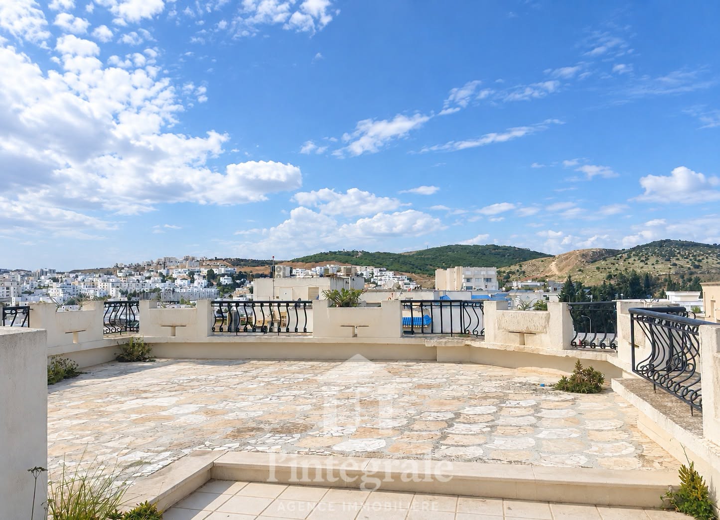 Ariana Ville&nbsp;Cite Ennasr 2&nbsp;Vente&nbsp;Appart. 4 pi�ces&nbsp;Appartement s3 haut standing
