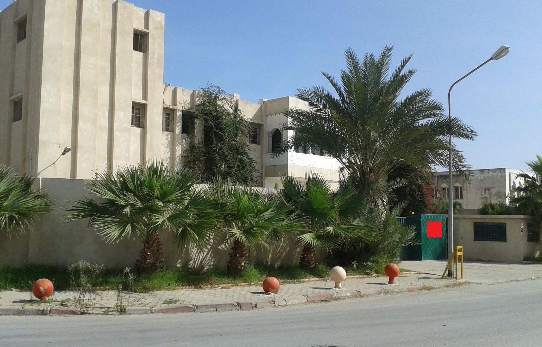 Ben Arous&nbsp;Ben Arous&nbsp;Location&nbsp;Surfaces&nbsp;Local industriel