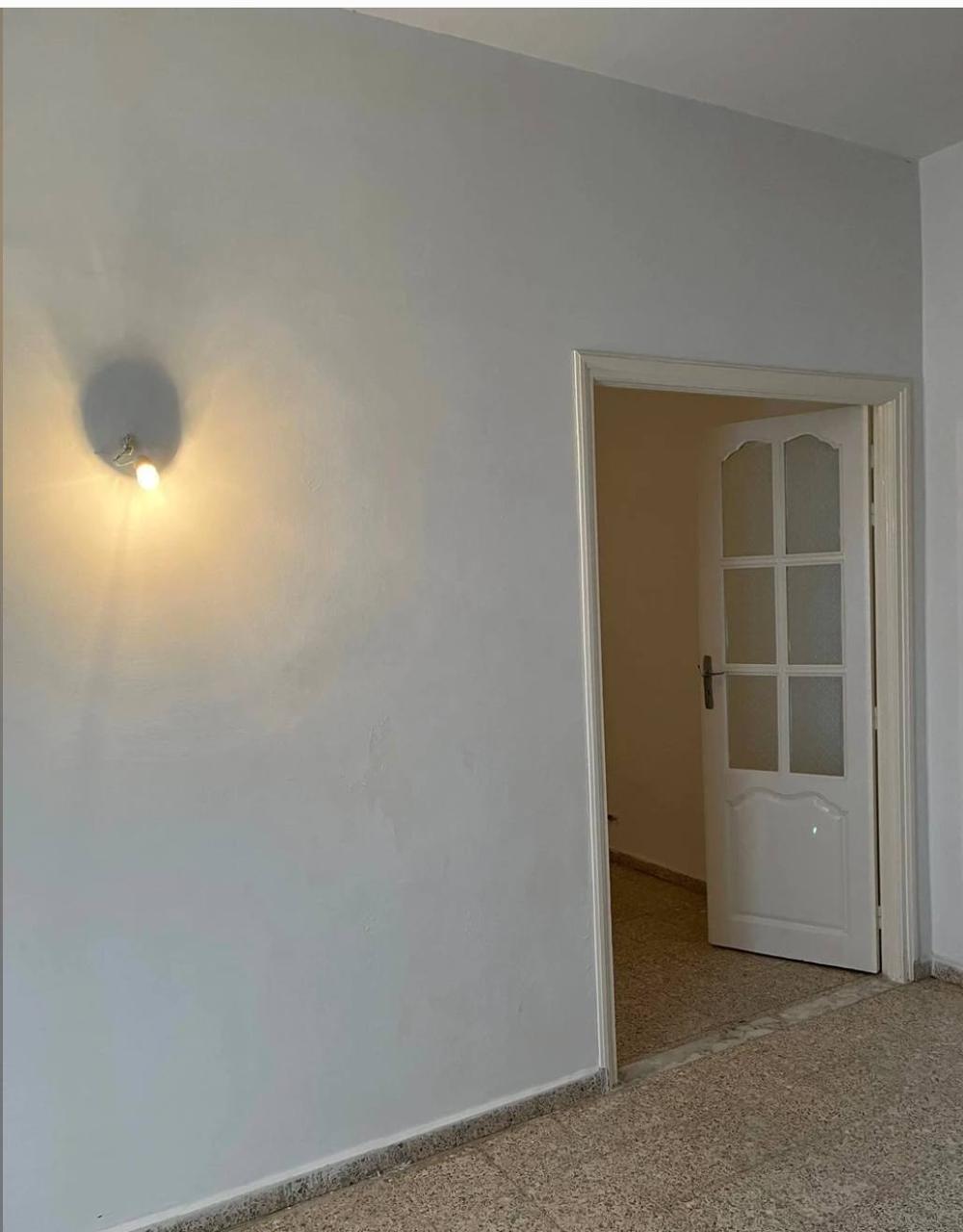 Raoued&nbsp;Cite El Ghazala 1&nbsp;Location&nbsp;Appart. 3 pi�ces&nbsp;Etage de villa el ghazella