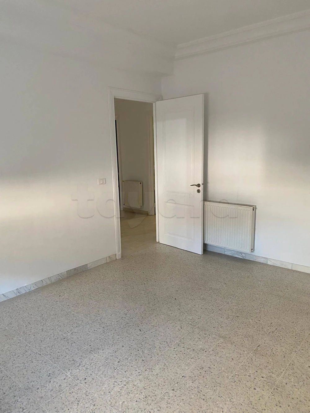 Ariana Ville&nbsp;Ariana&nbsp;Location&nbsp;Appart. 3 pi�ces&nbsp;S3 ariana essoghra 1350