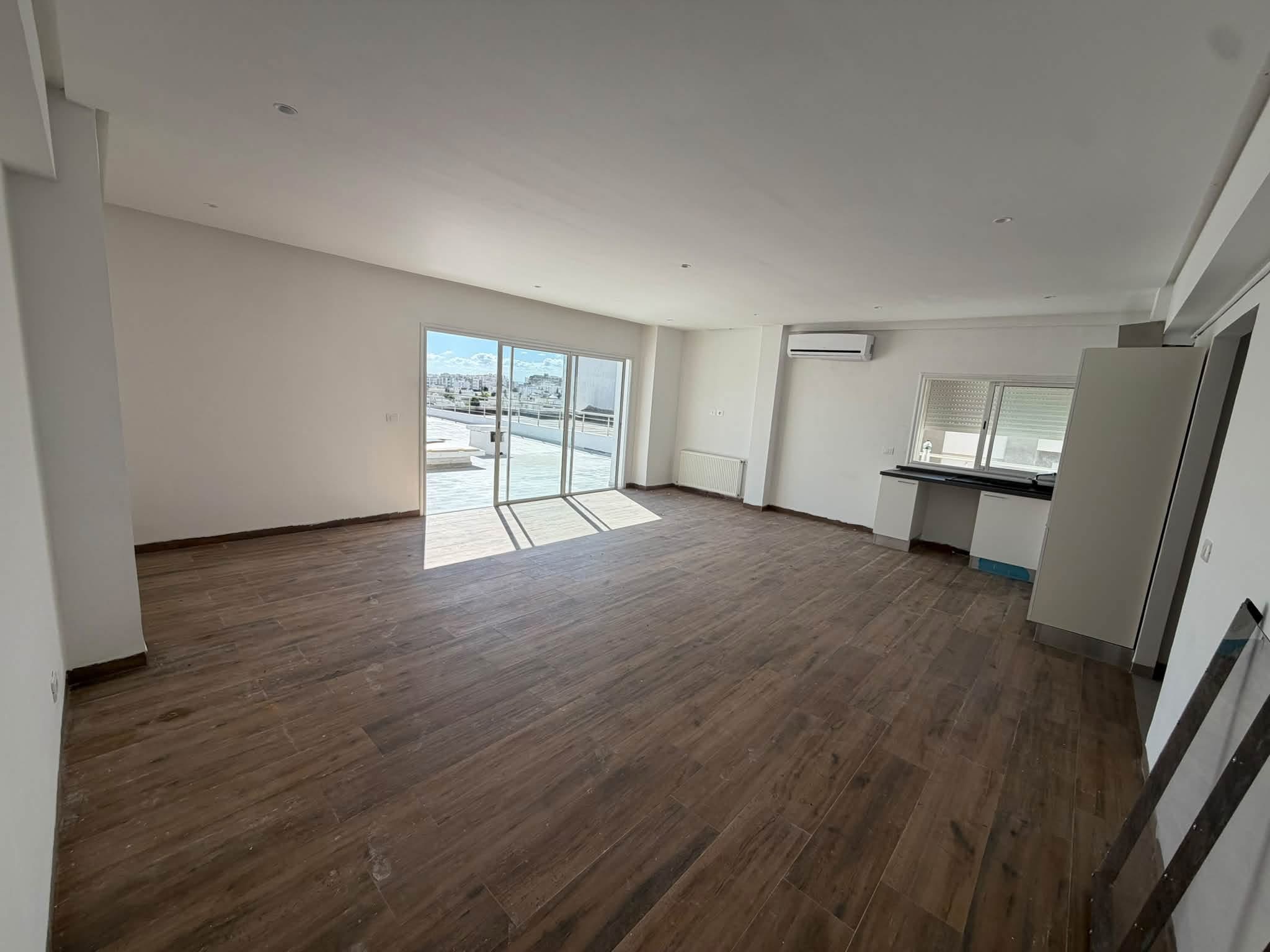 Ariana Ville&nbsp;Cite Ennasr 2&nbsp;Location&nbsp;Appart. 2 pi�ces&nbsp;S2 enasser1600