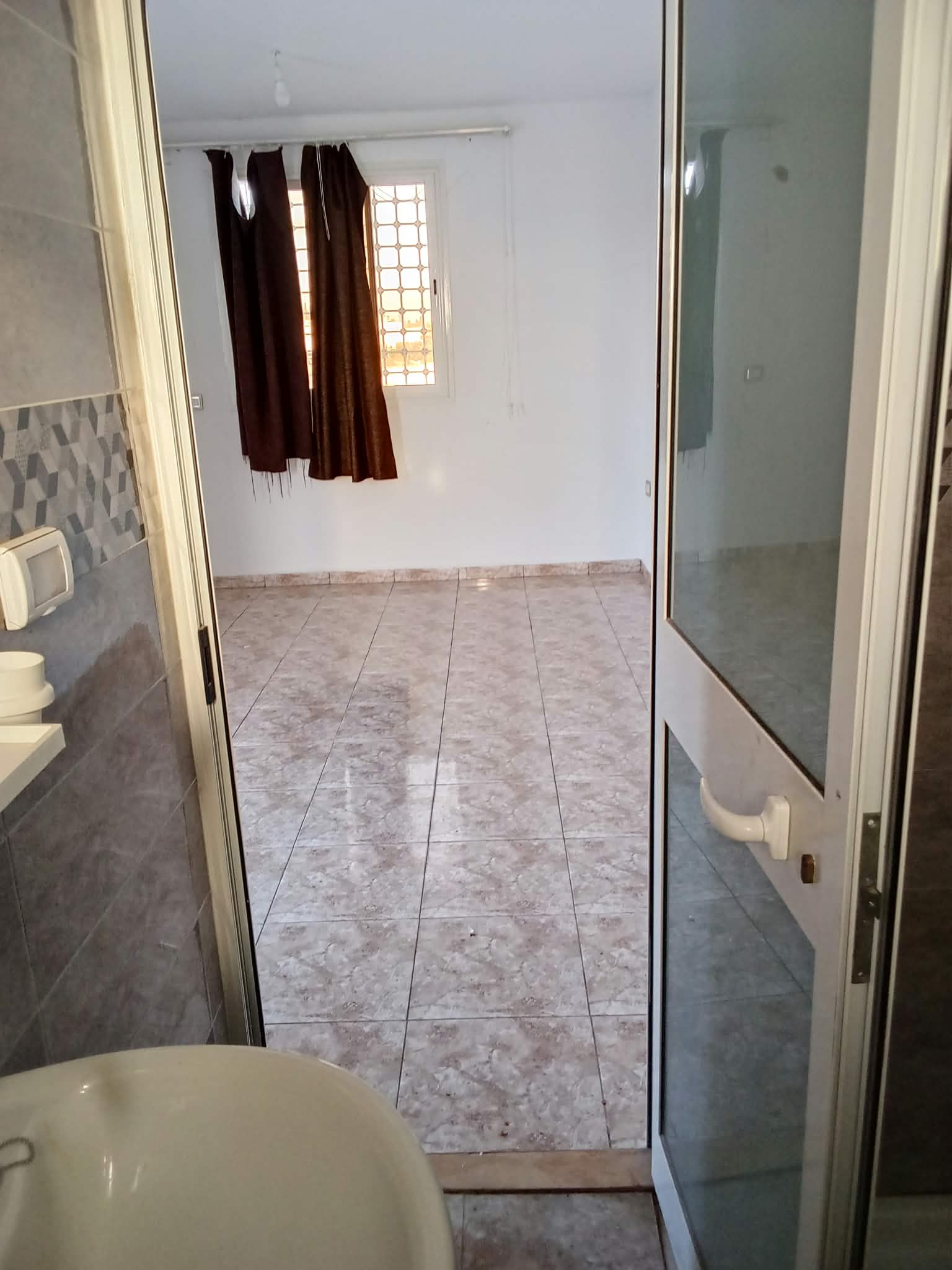 Carthage&nbsp;El Yasmina&nbsp;Location&nbsp;Appart. 1 pi�ce&nbsp;Appartement d'une pi�ce