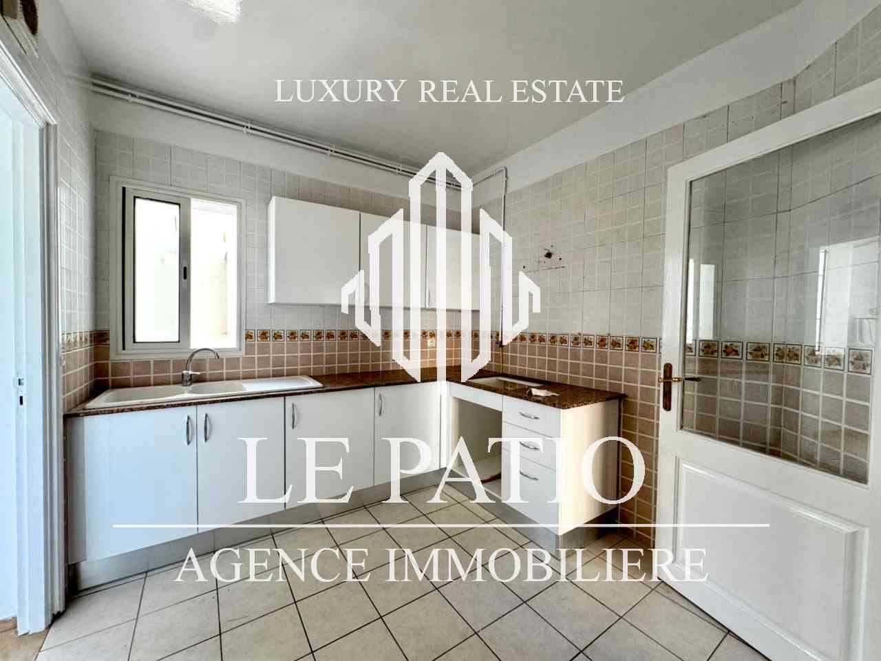 La Marsa&nbsp;El Aouina&nbsp;Location&nbsp;Appart. 3 pi�ces&nbsp;S2 situ� � cit� el wahat les palmeraies