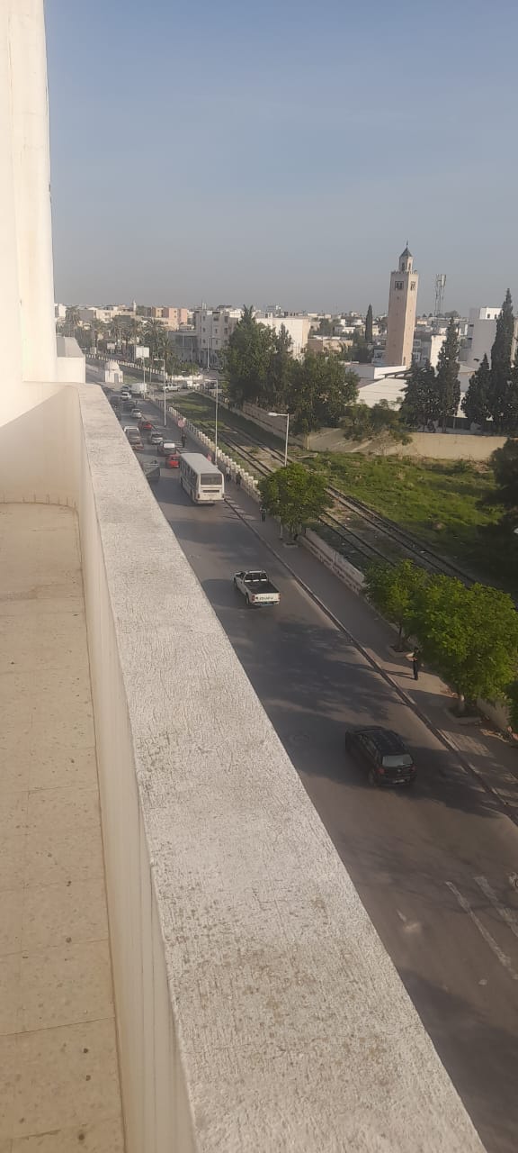 Ben Arous&nbsp;Ben Arous&nbsp;Location&nbsp;Appart. 3 pi�ces&nbsp;Bureaux et cabinet