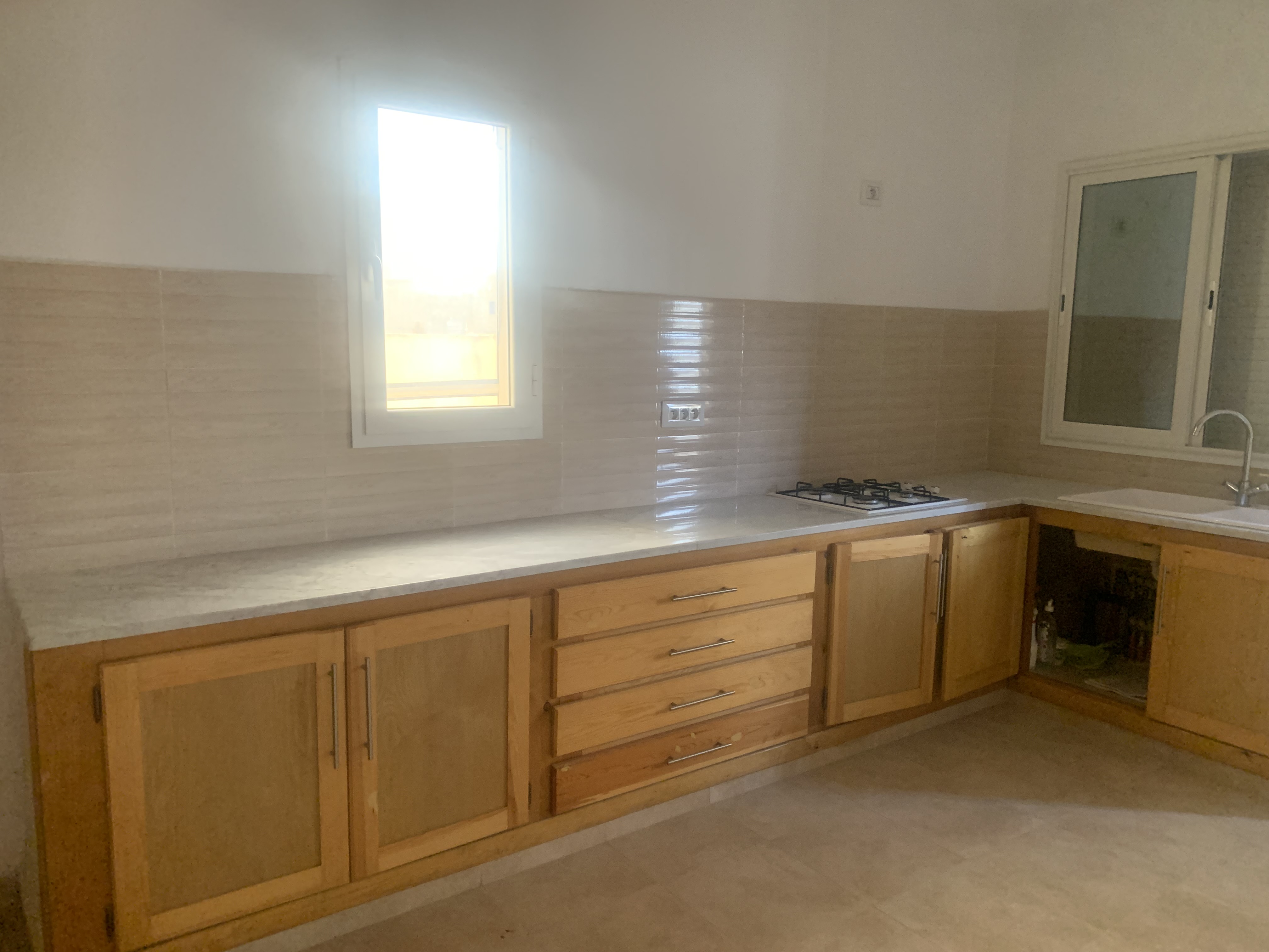 Raoued&nbsp;Raoued&nbsp;Vente&nbsp;Maisons&nbsp;Grande maison avec deux logements ind�pendants
