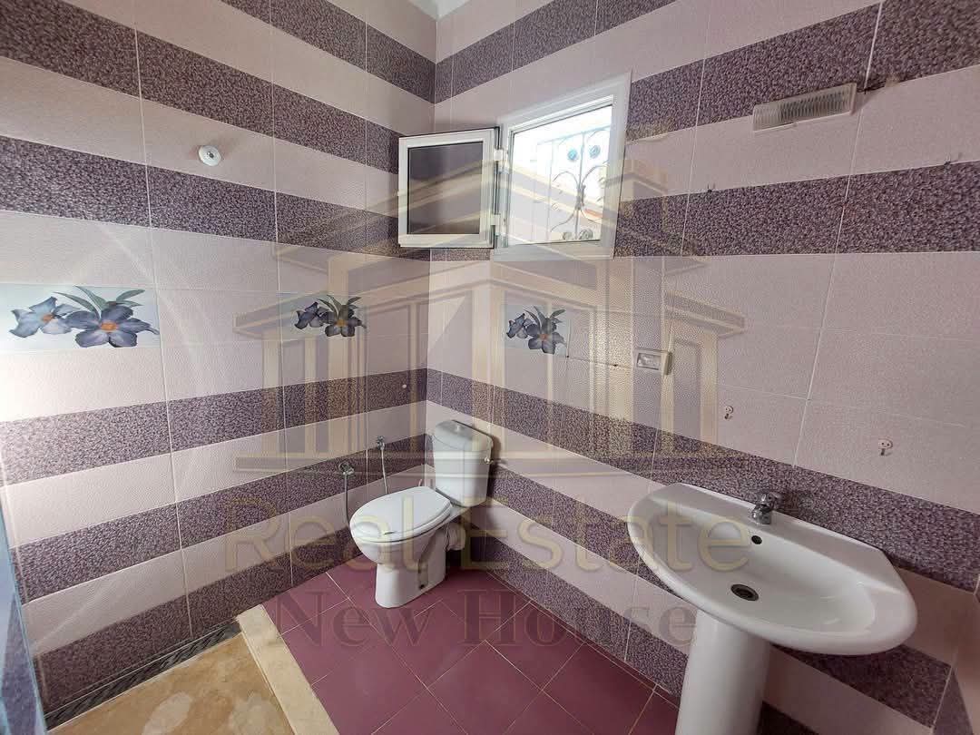 Bizerte Nord&nbsp;Cite Ain Meriem&nbsp;Location&nbsp;Appart. 3 pi�ces&nbsp;Un �tage de villa rez de chauss�e alv 124