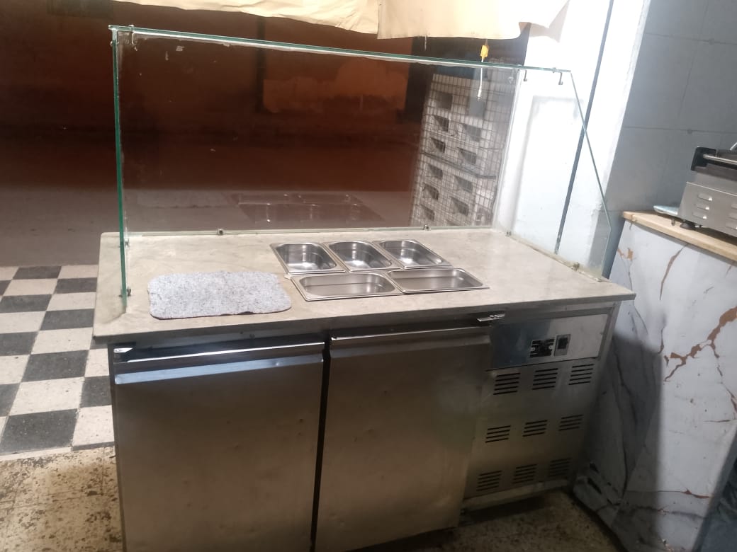 Hammam Lif&nbsp;Cite Boussouffara&nbsp;Autre&nbsp;Autre&nbsp;Mt�riels mlaoui et fastfood
