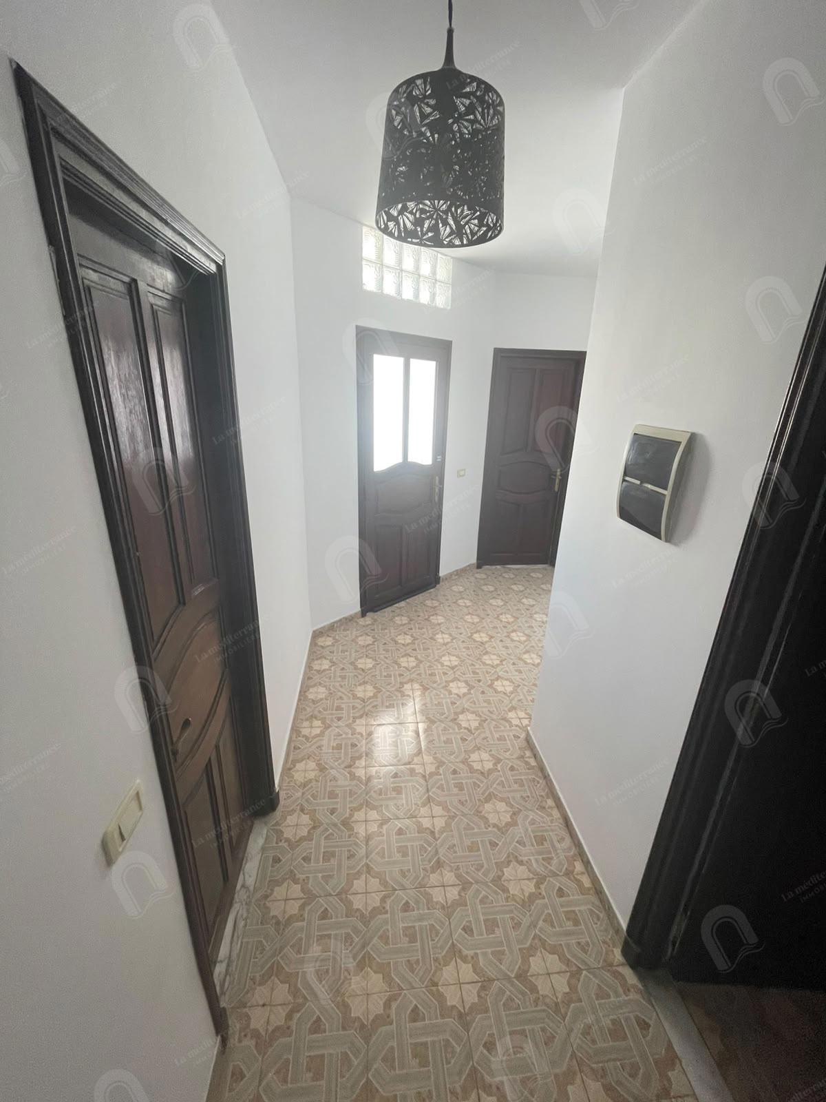 Le Bardo&nbsp;Le Bardo&nbsp;Vente&nbsp;Duplex&nbsp;Grande villa avec duplex et studio