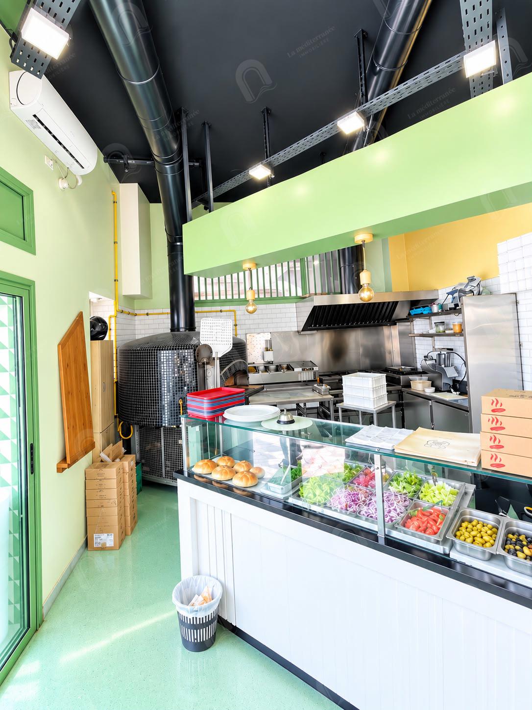 Bab Souika&nbsp;Bab Souika&nbsp;Vente&nbsp;Surfaces&nbsp;Un fonds de commerce de pizzeria