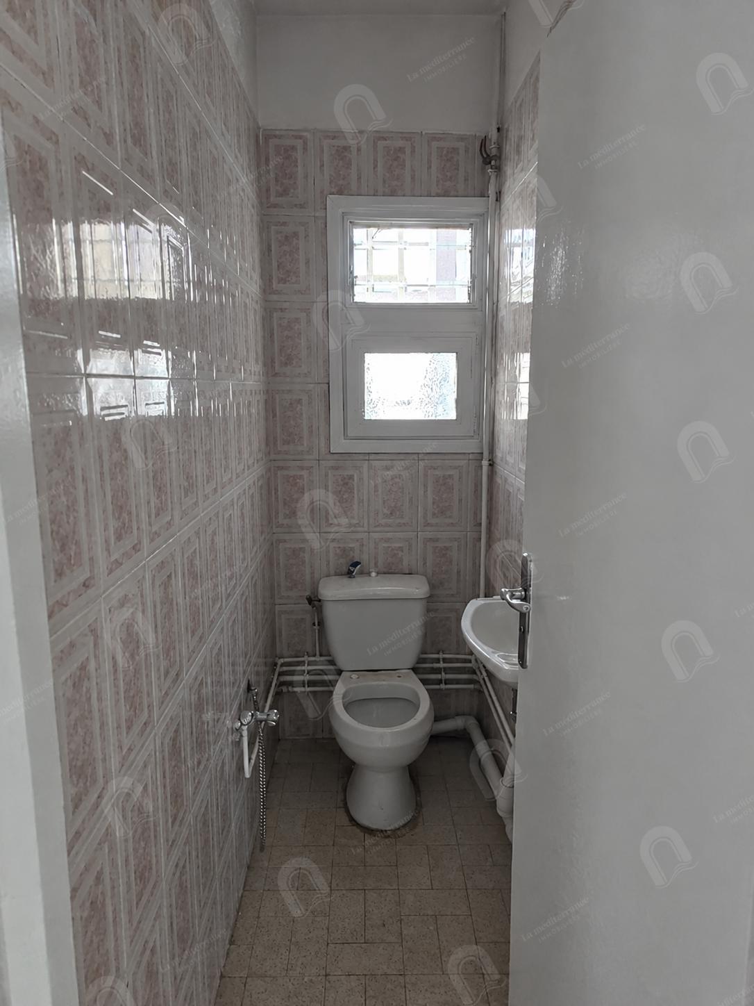 Ariana Ville&nbsp;Cite Ennasr 1&nbsp;Vente&nbsp;Appart. 4 pi�ces&nbsp;Un appartement s3 � cit� ennasr