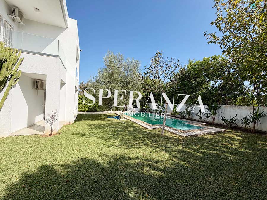 Hammamet&nbsp;Hammamet&nbsp;Location&nbsp;Appart. 5 pi�ces+&nbsp;Villa christian