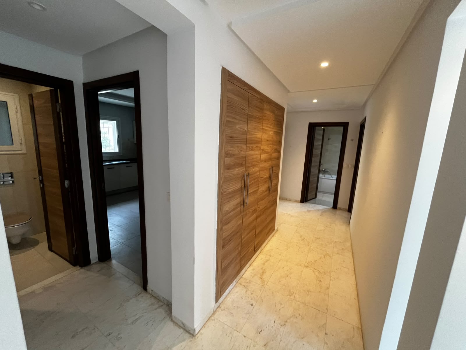Ain Zaghouan&nbsp;Jardins de Carthage&nbsp;Location&nbsp;Appart. 2 pi�ces&nbsp;S2 jardin de carthage