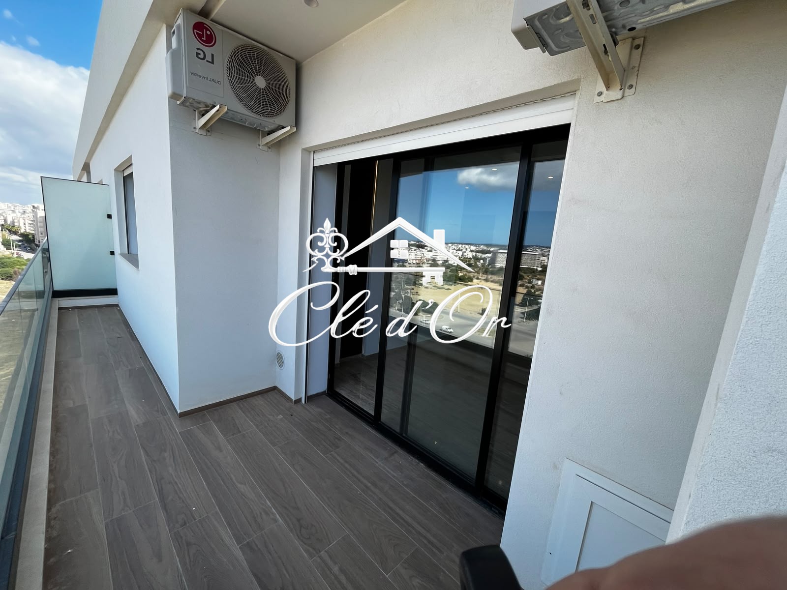 Ain Zaghouan&nbsp;Jardins de Carthage&nbsp;Location&nbsp;Appart. 1 pi�ce&nbsp;S1  jardin de carthage