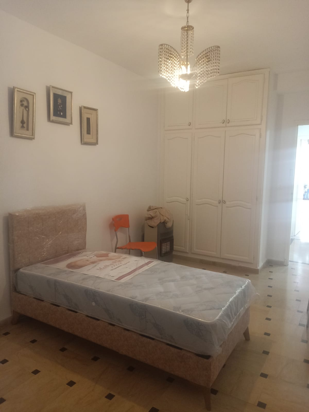 El Menzah&nbsp;El Manar 2&nbsp;Location&nbsp;Appart. 3 pi�ces&nbsp;Joli appartement s3 meubl�e a cot� de l'ifid